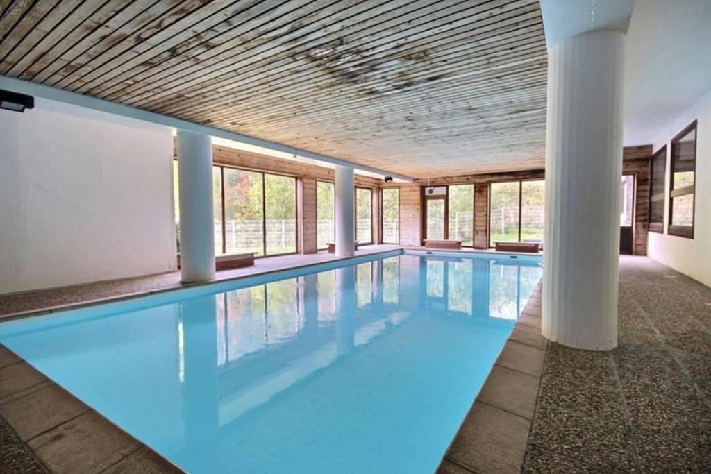 L'enchalpe, Grand Et Lumineux Avec Coin Montagne 5 Personnes, 60m Des Pistes, Piscine Couverte, Wifi, Grand Balcon Expo Est, Draps Non Compris Apartment