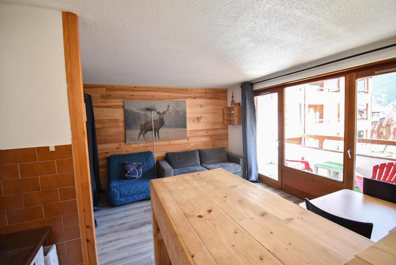 L'enchalpe, Grand Et Lumineux Avec Coin Montagne 5 Personnes, 60m Des Pistes, Piscine Couverte, Wifi, Grand Balcon Expo Est, Draps Non Compris * Saint-Jean-dʼAulps